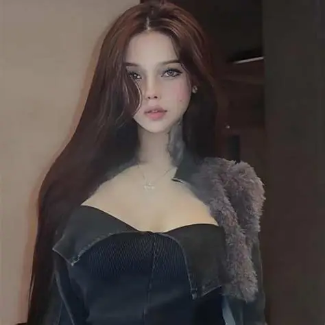 大佬甜Giovanna黑色服装与正面镜头构图