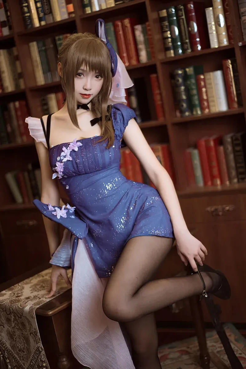 Lavinia肉肉作品目录与编号更新 Lavinia肉肉紫色主题服装坐姿造型