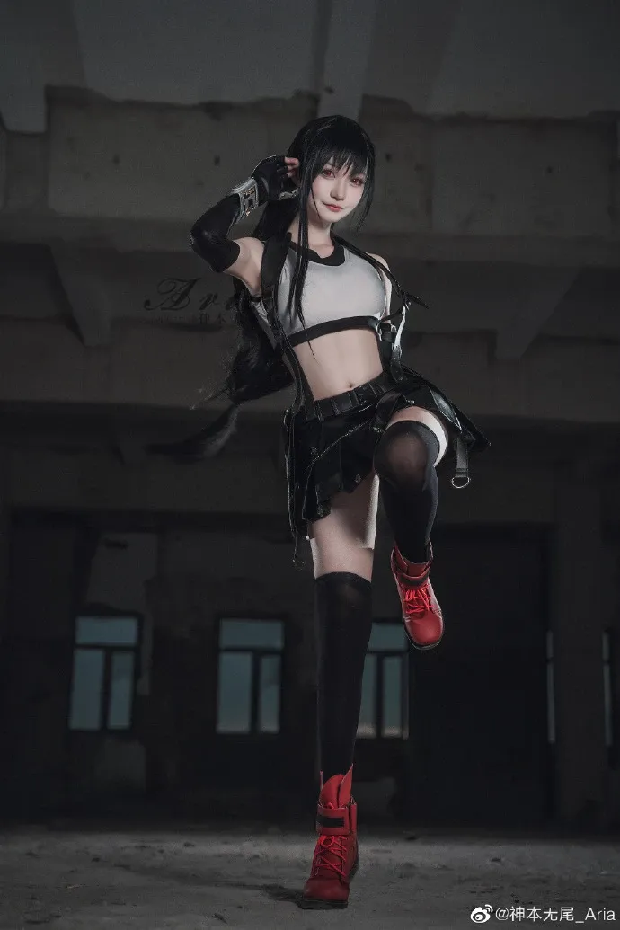 CatDemon(你的喵崽)作品目录｜作品编号、合集列表与最新更新 CatDemon(你的喵崽)黑色角色服装与站姿造型