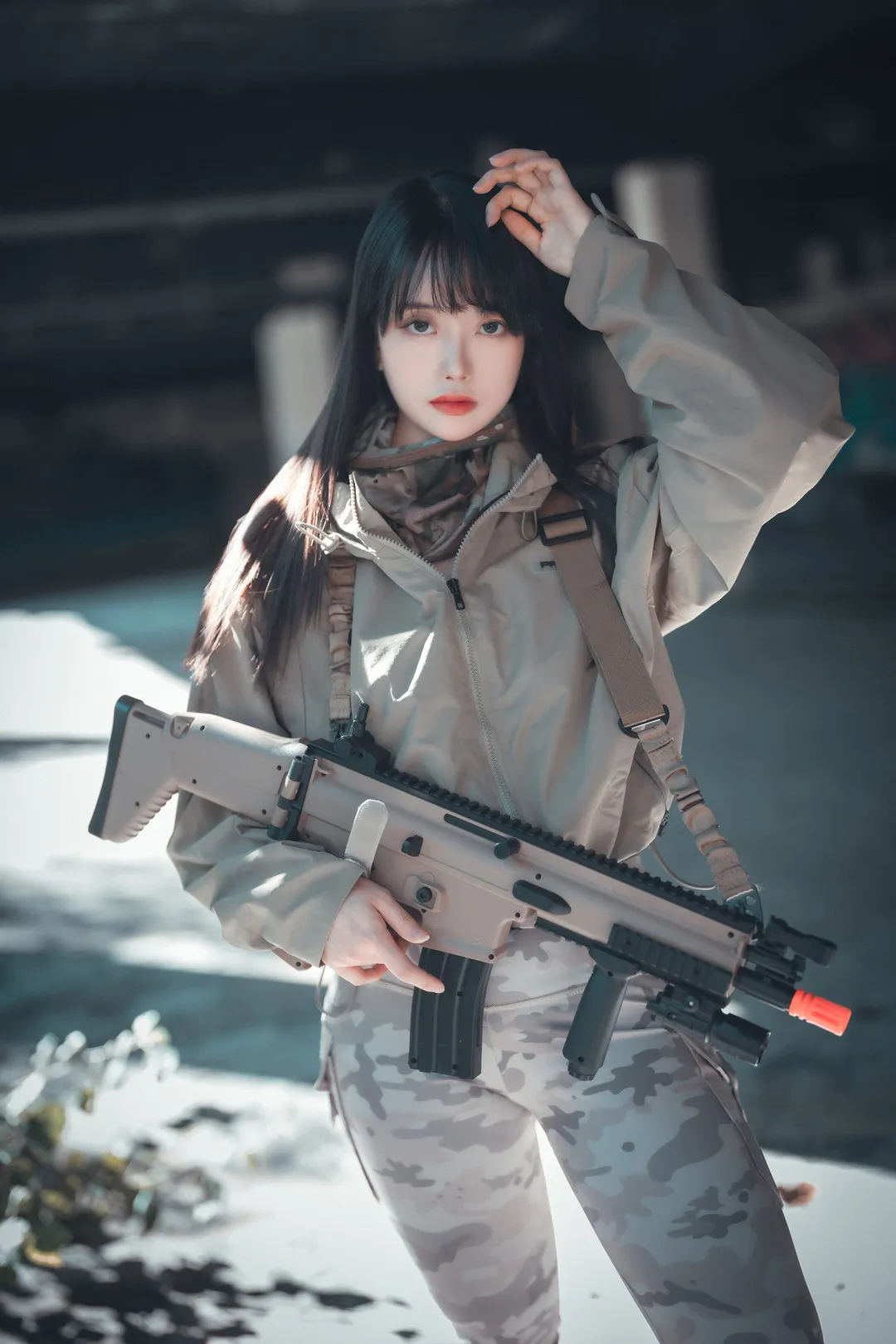 ZziZzi(모찌)作品目录|作品编号、合集列表与最新更新 ZziZzi(모찌)黑色长发与白色战术风服装造型