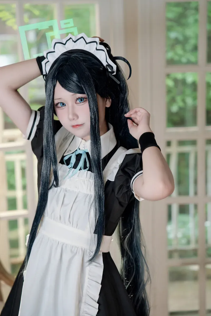 lunananya作品目录与编号更新 lunananya 黑发女仆Cosplay造型与室内背景画面