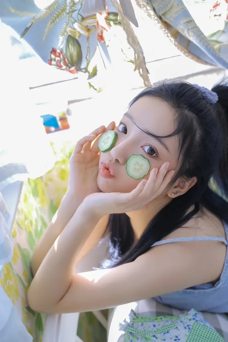 果儿Victoria作品目录|作品编号、合集列表与最新更新 果儿Victoria自然环境下的黑发造型