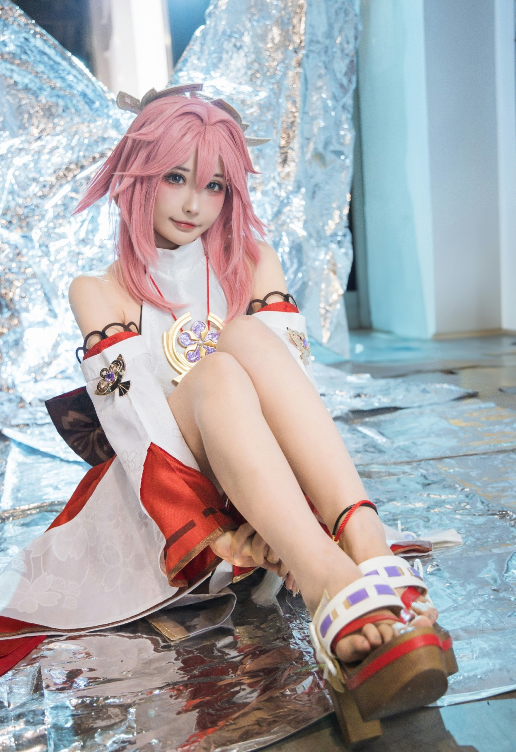 糖果果candy作品目录|作品编号、合集列表与最新更新 糖果果candy粉色假发角色扮演造型照片