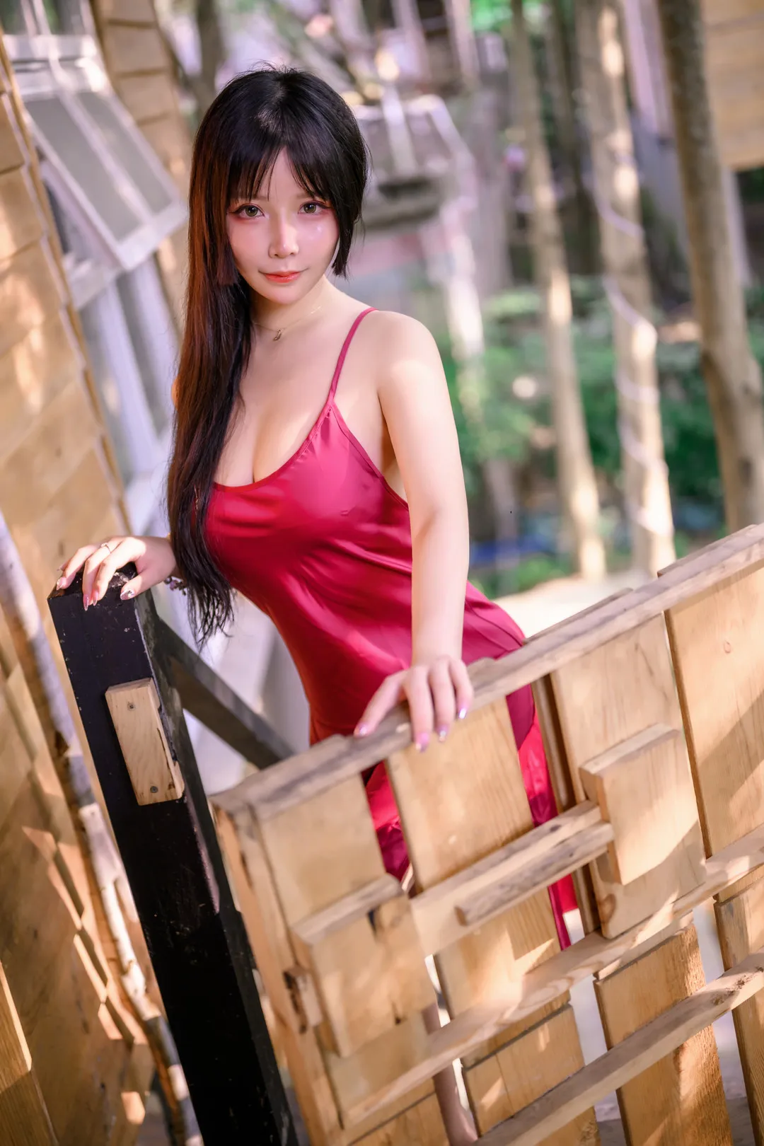 抱走莫子aa作品目录|编号更新与合集范围整理 抱走莫子aa红色服装户外场景照片