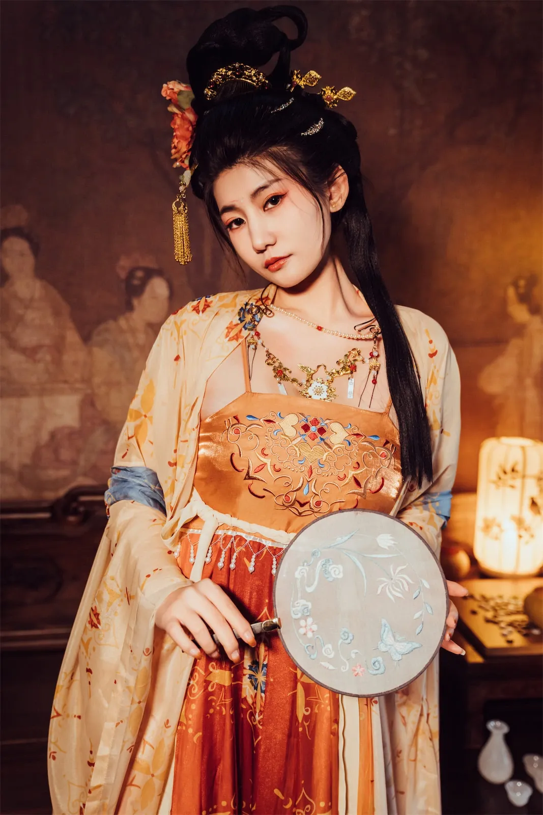 星澜是澜澜叫澜妹呀作品目录｜作品编号、合集列表与最新更新 星澜是澜澜叫澜妹呀古风服饰手持扇子造型照片