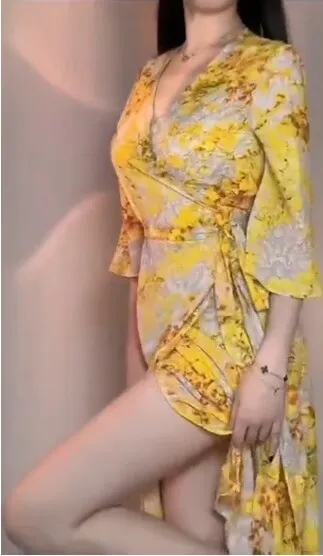 御女茉莉(嗲茉)作品目录|阶段性作品整理与编号更新 御女茉莉(嗲茉)黄色服饰造型室内人像