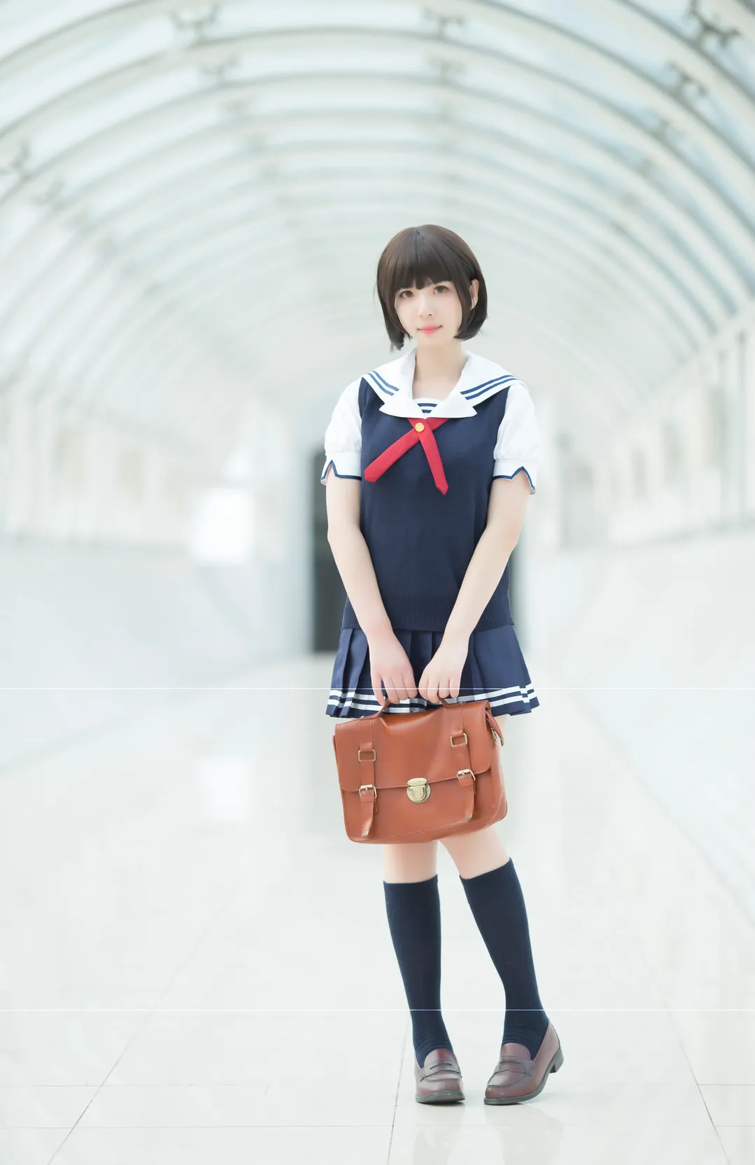 闪月半加藤惠制服经典造型